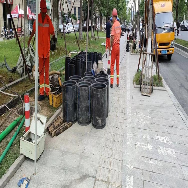 海东地管道短管置换修复