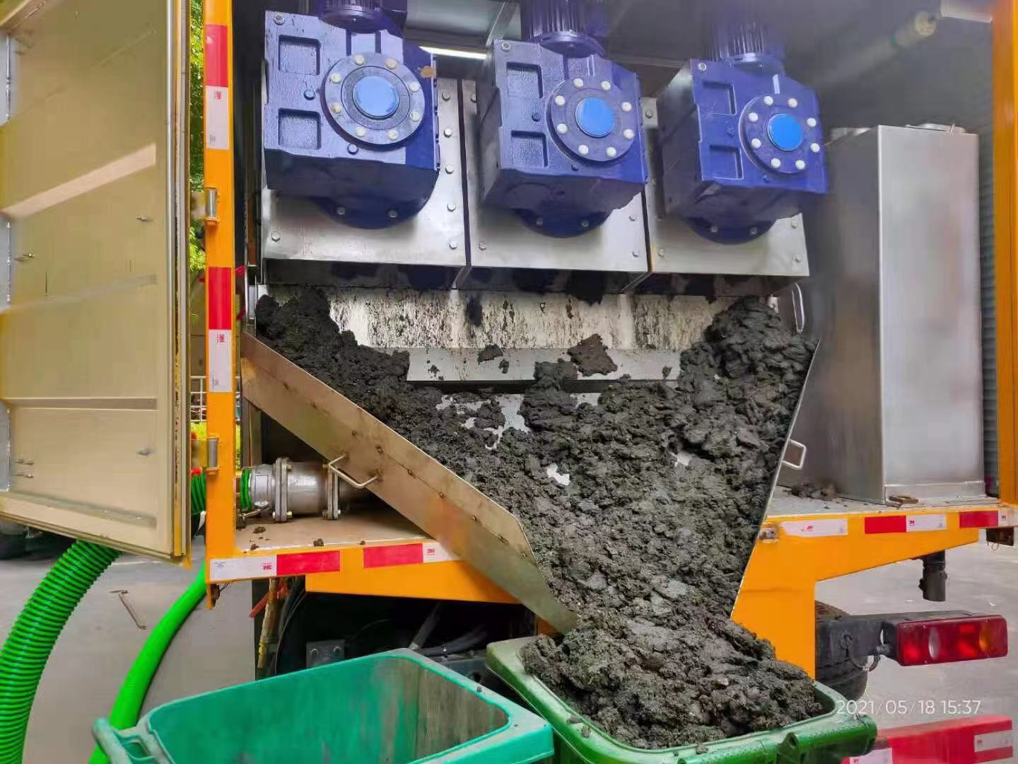 海东地化粪池清掏城市维护站-泥浆净化干湿分离处理